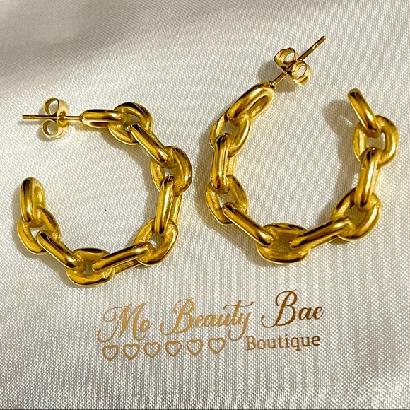 Chain Link Gold Hoops - Picture 1 of 5
